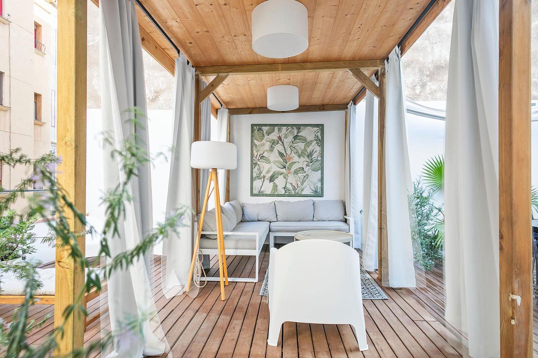 Penthouse With Rooftop In The Barceloneta - Apartment *